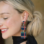 Load image into Gallery viewer, winter harbor earrings
