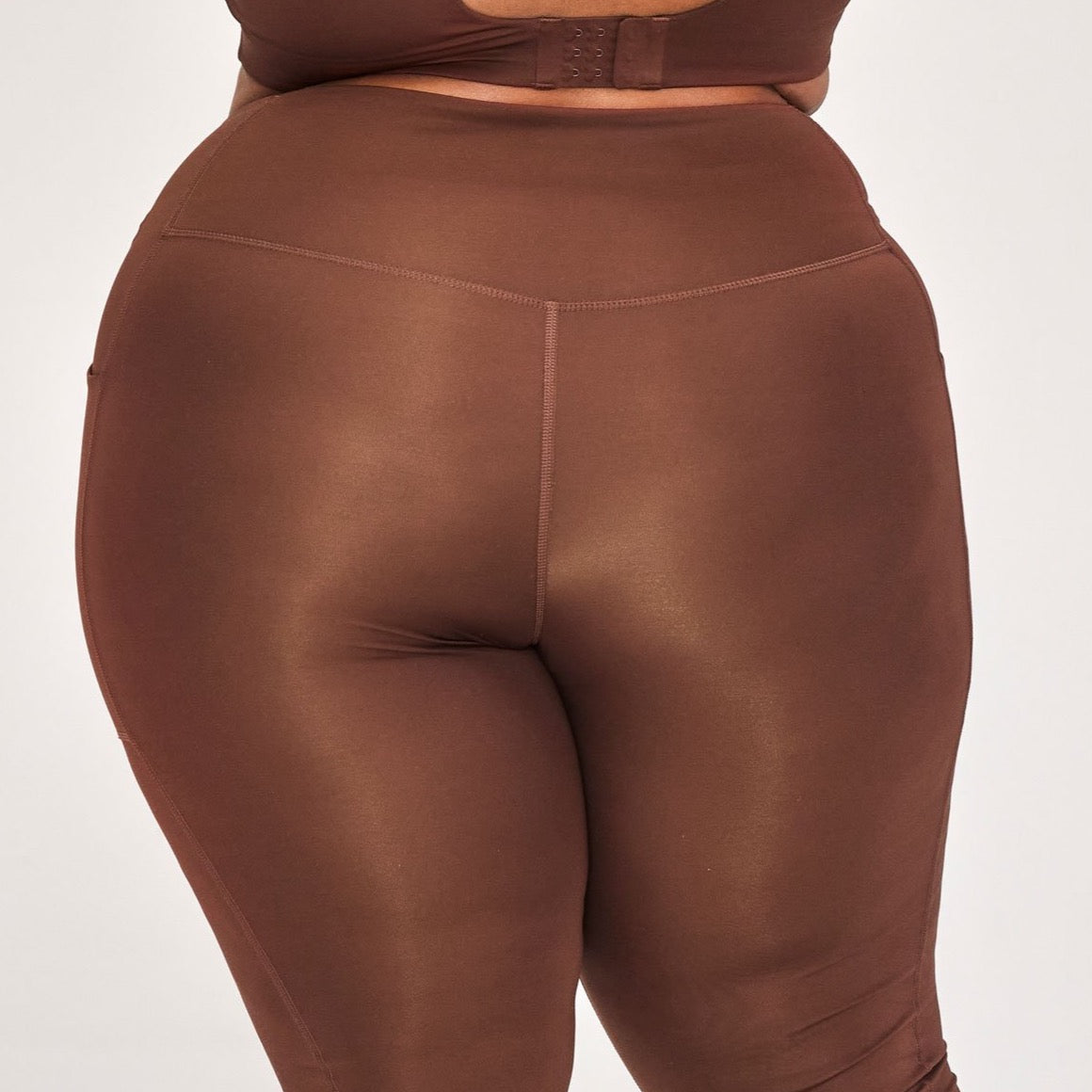 full length compression legging with pockets